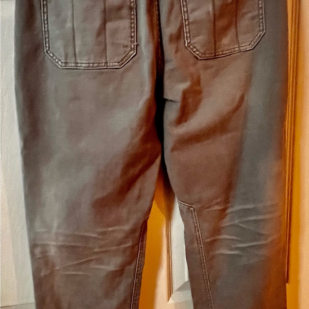 Pants - Picture 5 of 7